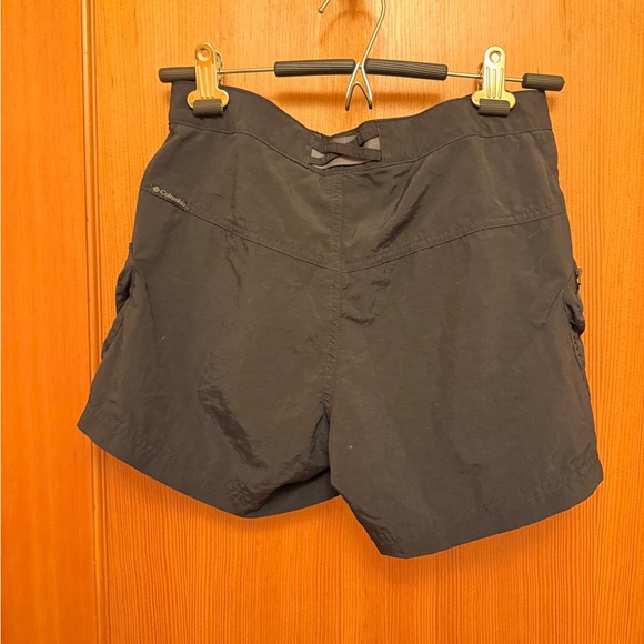 Columbia Women's Elevated View™ Cargo Shorts - Picture 7 of 8